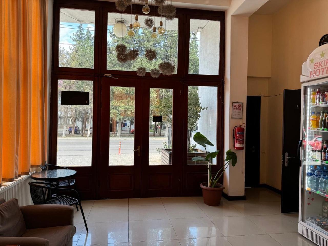 فندق سكيب تبليسي المظهر الخارجي الصورة